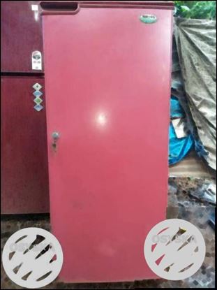 Red Single-door Refrigerator